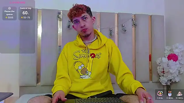 Axel tay online show from October 20, 2025, 4:03 am