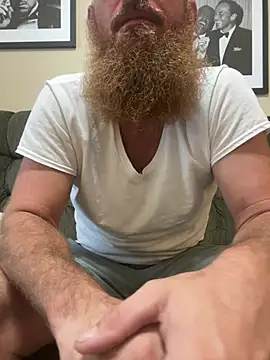 32XRedBeard online show from June 27, 2026, 10:27 pm