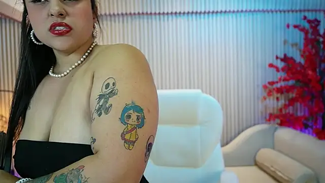 Snapshot of Emma_Walkerr_ chatting on October 1, 2025, 7:07 pm Emma Walkerr online show from October 1, 2025, 7:07 pm