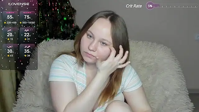 Snapshot of Llayna chatting on January 27, 2025, 7:56 pm Llayna online show from January 27, 2025, 7:56 pm