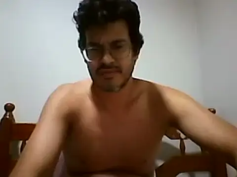 Snapshot of AgneloFly chatting on January 9, 2025, 3:15 am AgneloFly online show from January 9, 2025, 3:15 am