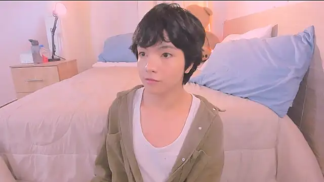 Snapshot of AllanYong18 chatting on November 29, 2025, 12:27 pm AllanYong18 online show from November 29, 2025, 12:27 pm