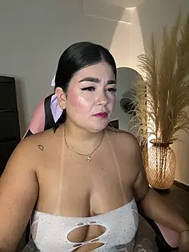 karla hotgirl online show from May 23, 2026, 1:26 am