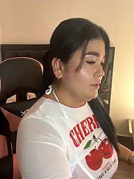 Snapshot of karla_hotgirl chatting on September 19, 2025, 1:09 am karla hotgirl online show from September 19, 2025, 1:09 am