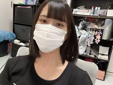 Snapshot of tsu_mu_gi_ chatting on October 20, 2025, 7:20 am tsu mu gi  online show from October 20, 2025, 7:20 am