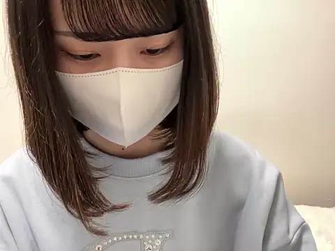 Snapshot of tsu_mu_gi_ chatting on January 18, 2025, 9:34 am tsu mu gi  online show from January 18, 2025, 9:34 am