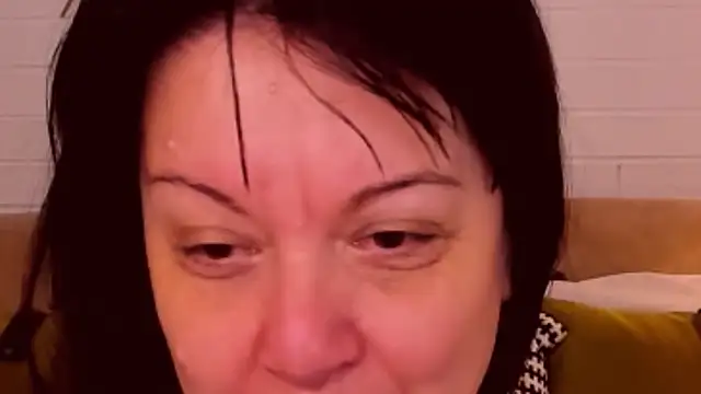 Snapshot of SarahGrays chatting on March 20, 2026, 4:13 am SarahGrays online show from March 20, 2026, 4:13 am