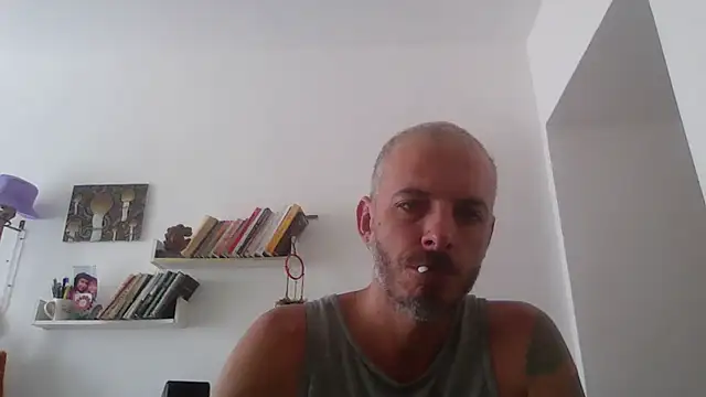 Snapshot of xtrppyx chatting on October 16, 2025, 12:57 pm xtrppyx online show from October 16, 2025, 12:57 pm