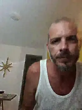 Snapshot of xtrppyx chatting on March 9, 2025, 5:55 am xtrppyx online show from March 9, 2025, 5:55 am