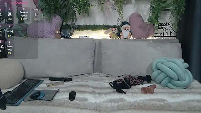 Snapshot of scyrim2 chatting on January 9, 2026, 9:05 am scyrim2 online show from January 9, 2026, 9:05 am