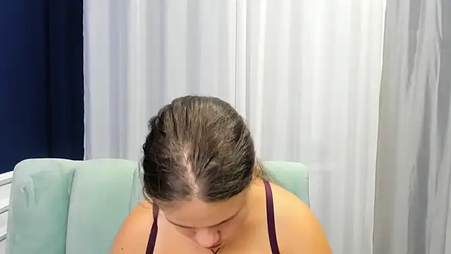 Snapshot of AdeleCruz chatting on September 10, 2025, 12:04 pm AdeleCruz online show from September 10, 2025, 12:04 pm