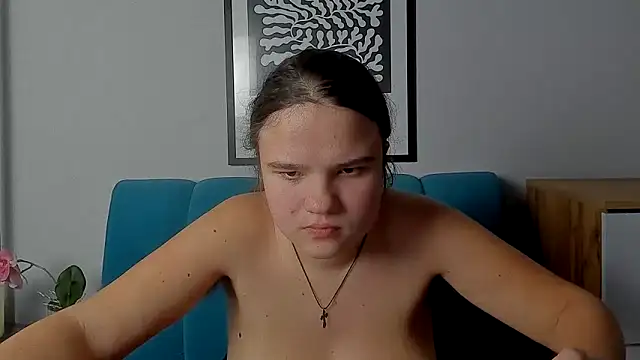 AdeleCruz online show from February 8, 2026, 1:20 pm