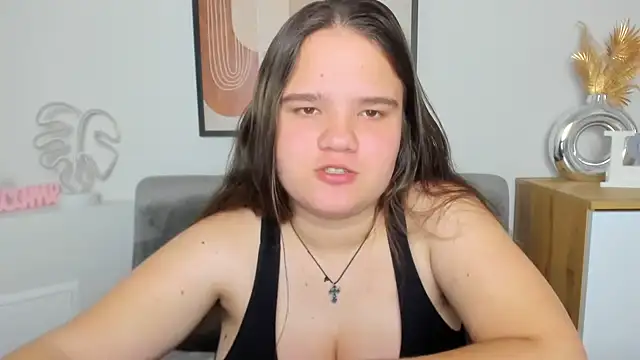 Snapshot of AdeleCruz chatting on March 12, 2025, 1:30 pm AdeleCruz online show from March 12, 2025, 1:30 pm