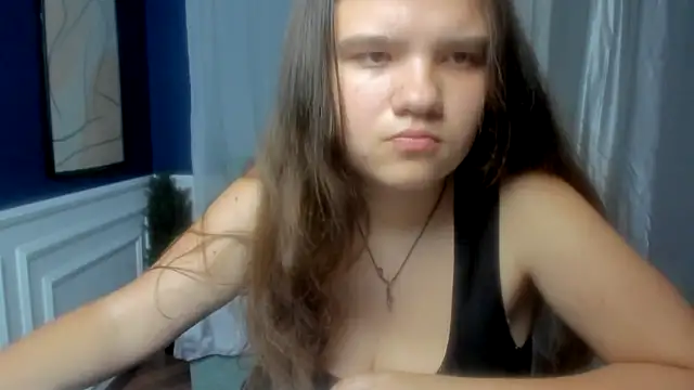 Snapshot of AdeleCruz chatting on June 6, 2026, 11:48 am AdeleCruz online show from June 6, 2026, 11:48 am