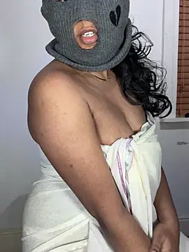 ArathyNambyarMallu online show from March 13, 2025, 6:23 pm