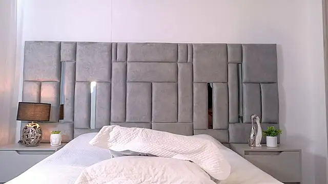 Snapshot of Karla_Hudsson chatting on November 13, 2025, 1:15 pm Karla Hudsson online show from November 13, 2025, 1:15 pm