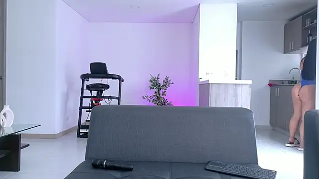 Snapshot of Karla_Hudsson chatting on October 29, 2025, 1:21 pm Karla Hudsson online show from October 29, 2025, 1:21 pm