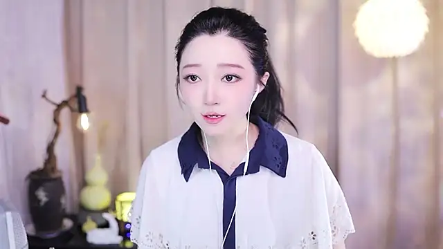 Zoe-99 online show from January 7, 2026, 12:43 pm