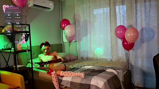 leon yuugen online show from February 8, 2025, 1:44 pm