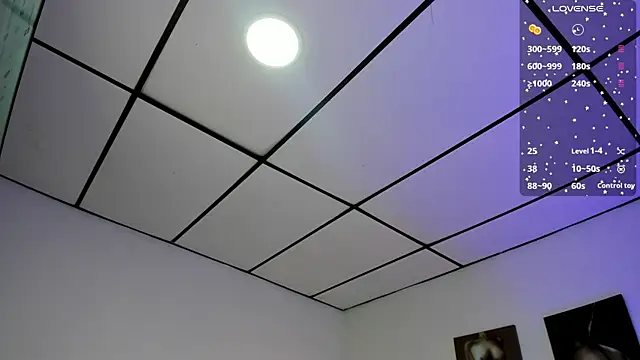 Snapshot of kathy_bakerr chatting on November 6, 2025, 1:37 pm kathy bakerr online show from November 6, 2025, 1:37 pm