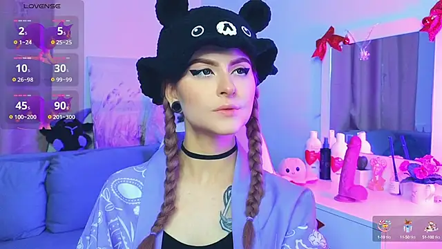 Snapshot of Emily__Mooree chatting on January 30, 2025, 4:16 am Emily Mooree online show from January 30, 2025, 4:16 am