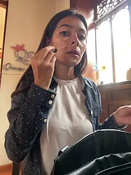 Aleska Miami online show from February 20, 2026, 1:57 pm