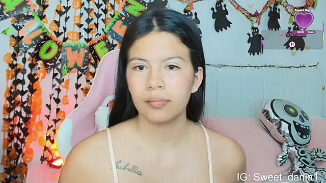 sweet dania  online show from October 28, 2025, 9:30 am