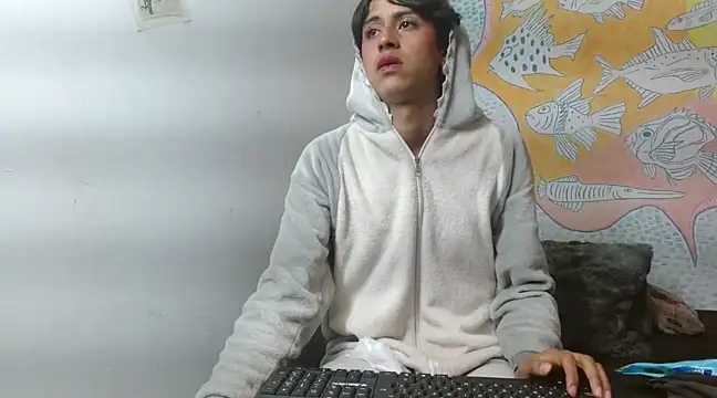 Snapshot of boysLittle chatting on February 17, 2025, 3:22 pm boysLittle online show from February 17, 2025, 3:22 pm
