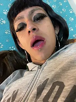 Snapshot of boysLittle chatting on January 11, 2026, 4:52 am boysLittle online show from January 11, 2026, 4:52 am