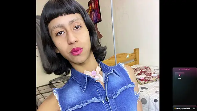 Snapshot of boysLittle chatting on January 6, 2026, 12:09 pm boysLittle online show from January 6, 2026, 12:09 pm