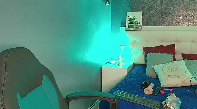 Snapshot of gabriela_cortez chatting on March 11, 2025, 7:25 pm gabriela cortez online show from March 11, 2025, 7:25 pm