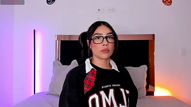 Carorosse online show from October 24, 2025, 7:24 pm