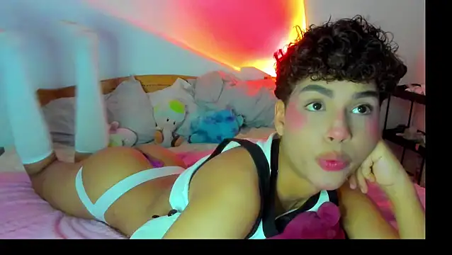 Snapshot of dani_angels__ chatting on March 3, 2026, 9:33 pm dani angels online show from March 3, 2026, 9:33 pm