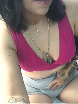 Snapshot of lashula chatting on November 6, 2025, 9:41 pm lashula online show from November 6, 2025, 9:41 pm