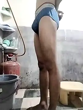 subhash8822 online show from February 7, 2025, 2:08 am