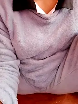 Cihixe1234 online show from January 13, 2025, 1:56 am