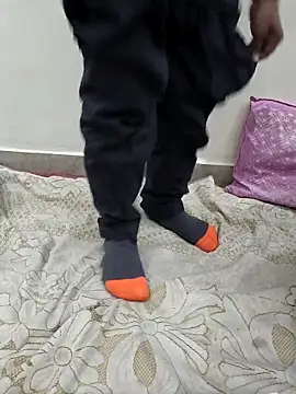 13lusty online show from March 10, 2025, 8:39 am