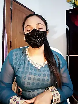 Snapshot of Anika-1 chatting on January 7, 2026, 7:19 pm Anika-1 online show from January 7, 2026, 7:19 pm