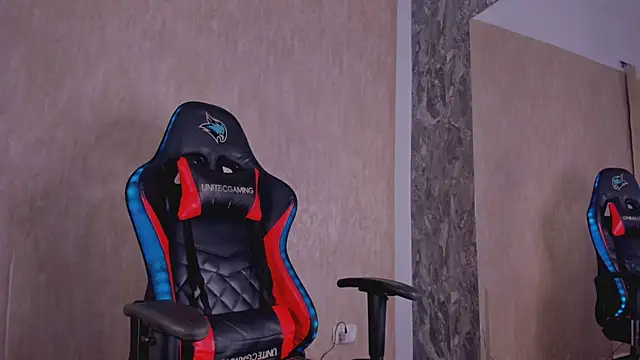 Snapshot of StefanyRousse chatting on November 13, 2025, 11:47 am StefanyRousse online show from November 13, 2025, 11:47 am