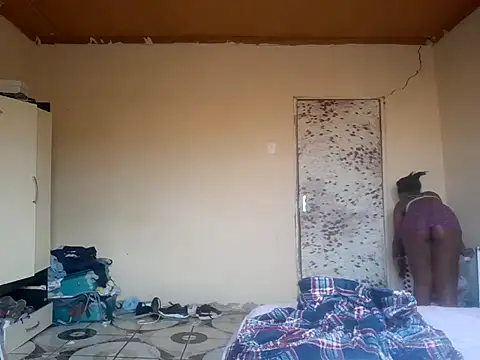 daddysgirly20 online show from September 20, 2025, 5:34 am