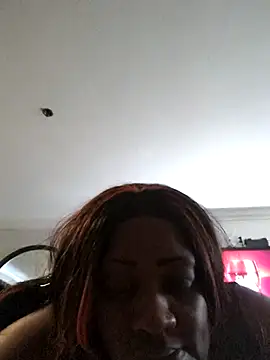 Snapshot of ExoticChocolit chatting on February 8, 2026, 8:17 pm ExoticChocolit online show from February 8, 2026, 8:17 pm