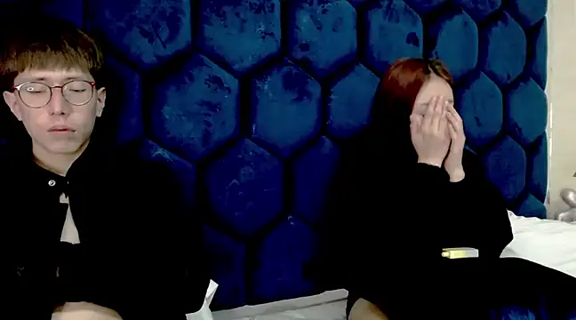 HiddenDesireFx online show from February 21, 2025, 7:23 am