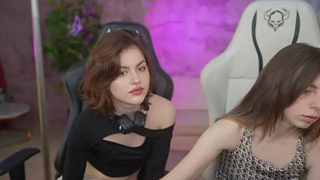 Lika Secret  online show from January 27, 2025, 3:50 pm