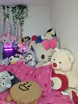 Snapshot of Selesumii chatting on March 10, 2025, 8:28 am Selesumii online show from March 10, 2025, 8:28 am