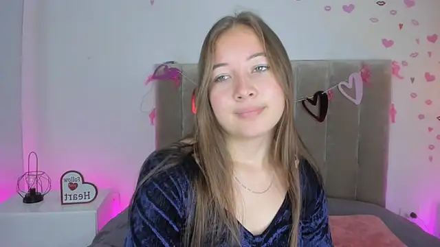 Snapshot of Dahlia_Rousse chatting on March 22, 2025, 2:48 am Dahlia Rousse online show from March 22, 2025, 2:48 am