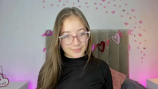 Snapshot of Dahlia_Rousse chatting on March 4, 2025, 11:22 pm Dahlia Rousse online show from March 4, 2025, 11:22 pm