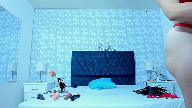 Snapshot of SalomeSimonz chatting on December 3, 2025, 7:24 pm SalomeSimonz online show from December 3, 2025, 7:24 pm