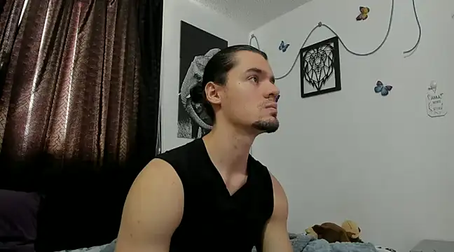 maxi styles online show from March 13, 2025, 8:11 pm