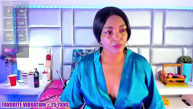 LovelyNickii online show from March 11, 2026, 1:05 pm