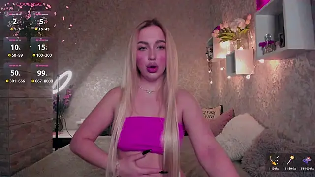 Mika Rayy online show from November 14, 2025, 10:02 pm